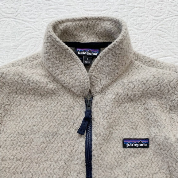 Patagonia Women's Woolyester Fleece Jacket, Oatmeal Heather - Picture 5 of 6